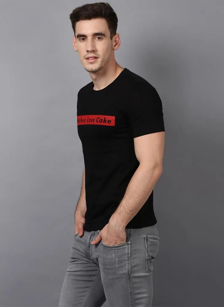 'BITCHES LOVE CAKE' Printed Basic T-shirt