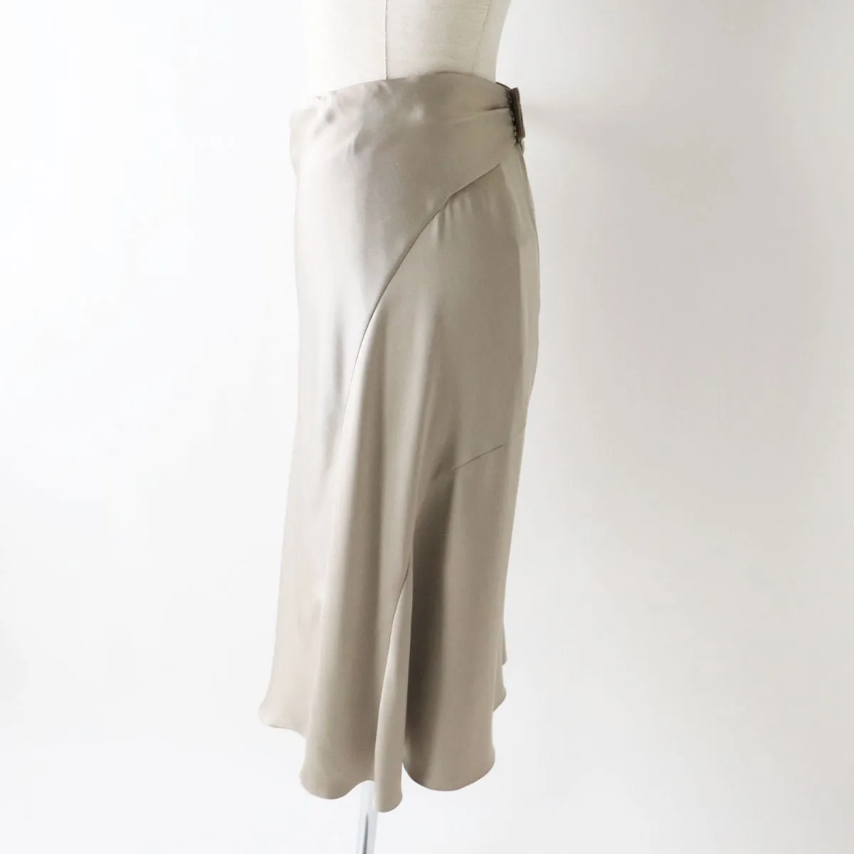 Fendi Women's Silk Skirt FQ7422 Greige