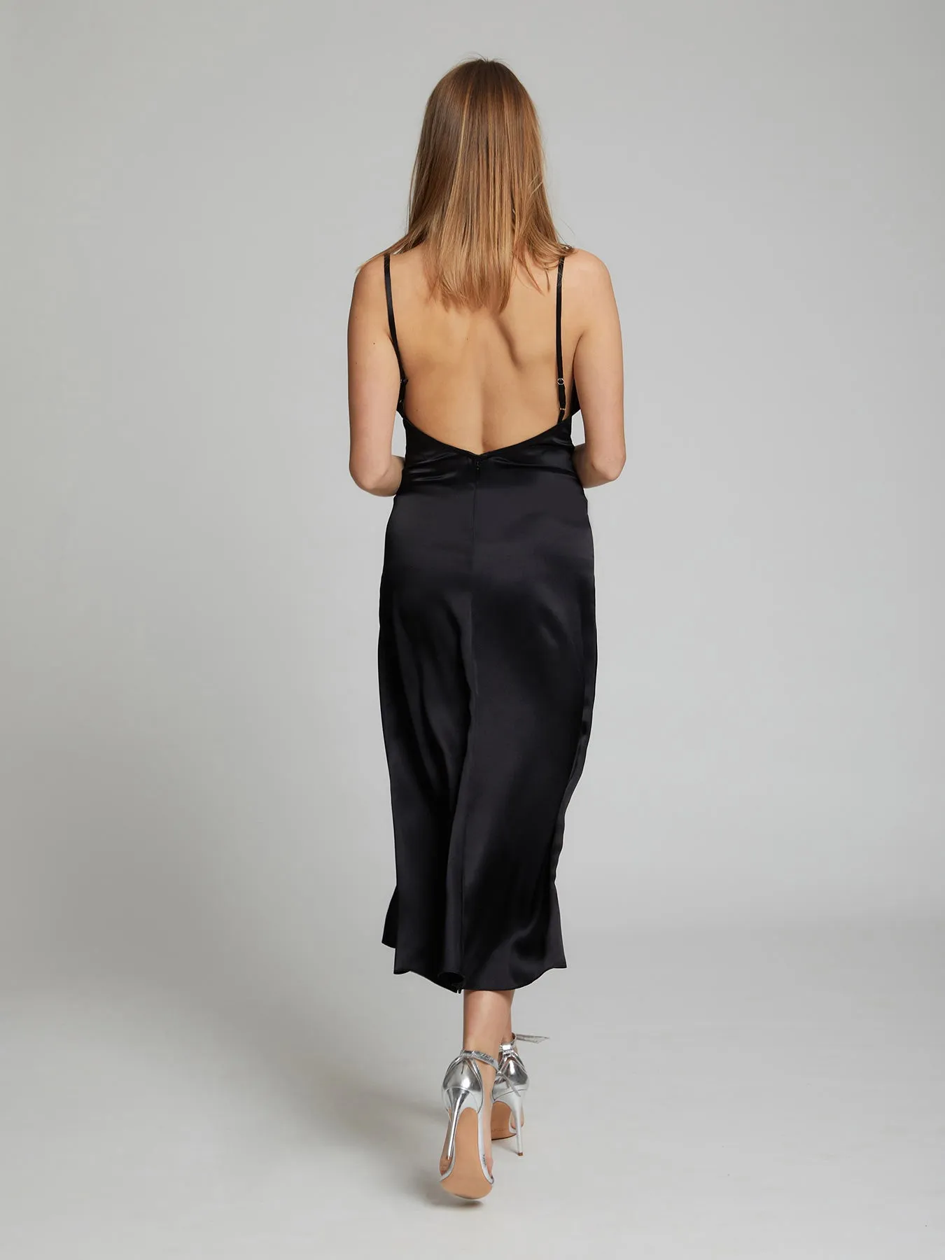 Selah silk dress in black